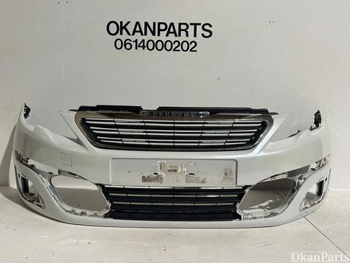 Peugeot 308 Voorbumper 36117425, Auto-onderdelen, Carrosserie, Bumper, Peugeot, Voor, Gebruikt