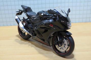 Suzuki GSX-R1000 1:12 black beschikbaar voor biedingen