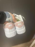 Nike schoenen maat 39, Ophalen, Wit, Nike, Zo goed als nieuw
