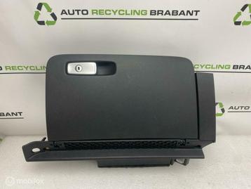 Dashboardkastje Audi A1 8X ORIGINEEL 8X1857035B beschikbaar voor biedingen