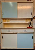 Dressoir uit de jaren 50, Formica, gebroken wit, lichtblauw, Huis en Inrichting, Kasten | Buffetkasten, Ophalen, Gebruikt