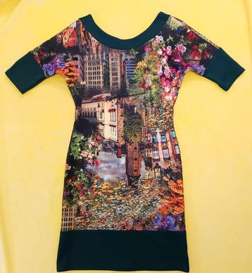 Jurk beschikbaar voor biedingen