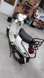 Vespa lx50 in onderdelen te koop, Ophalen