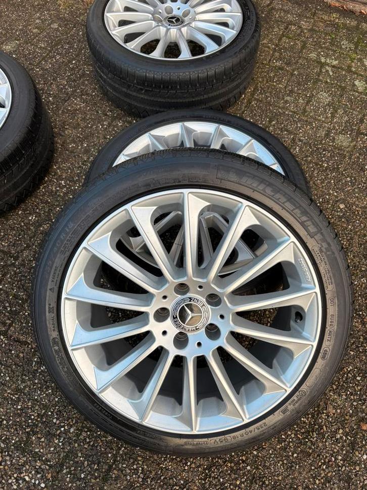Mercedes amg velgen met winterbanden 18inch, Auto-onderdelen, Banden en Velgen, Banden en Velgen, Winterbanden, Overige, Ophalen