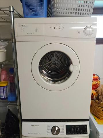 Droogmachine met evacuatie beschikbaar voor biedingen