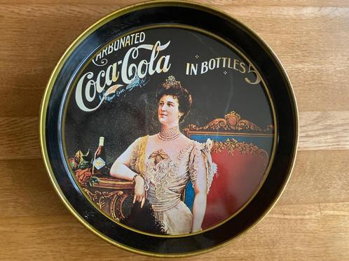 plateau rond de couleur noir Coca Cola Coca-Cola Vintage, Collections, Marques & Objets publicitaires, Utilisé, Ustensile, Enlèvement ou Envoi