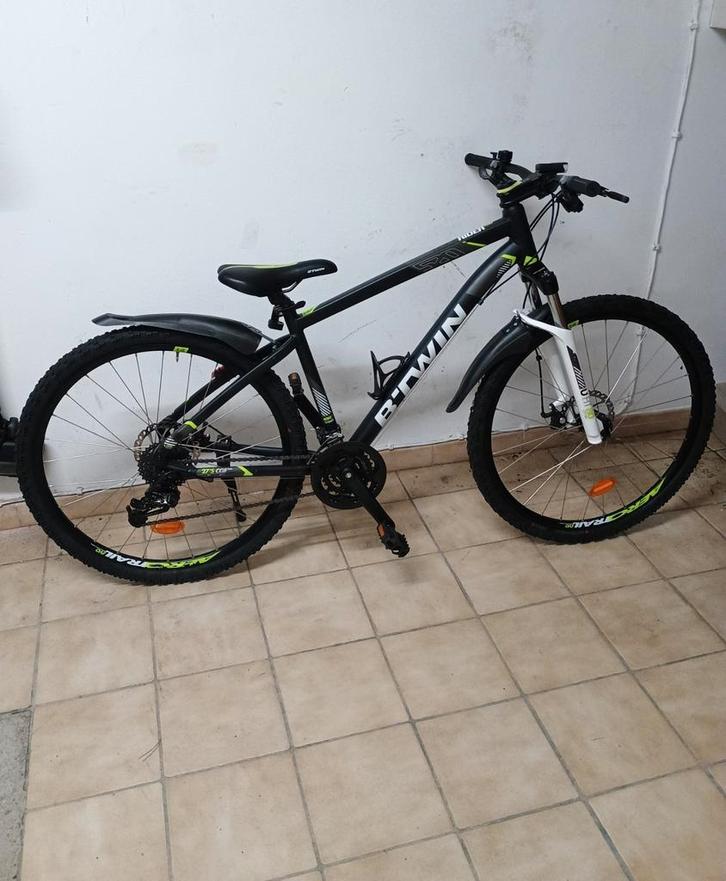 Rockrider 520(27.5 inch) in nieuwe staat, Fietsen en Brommers, Fietsen | Jongens, Zo goed als nieuw, 26 inch of meer, Versnellingen