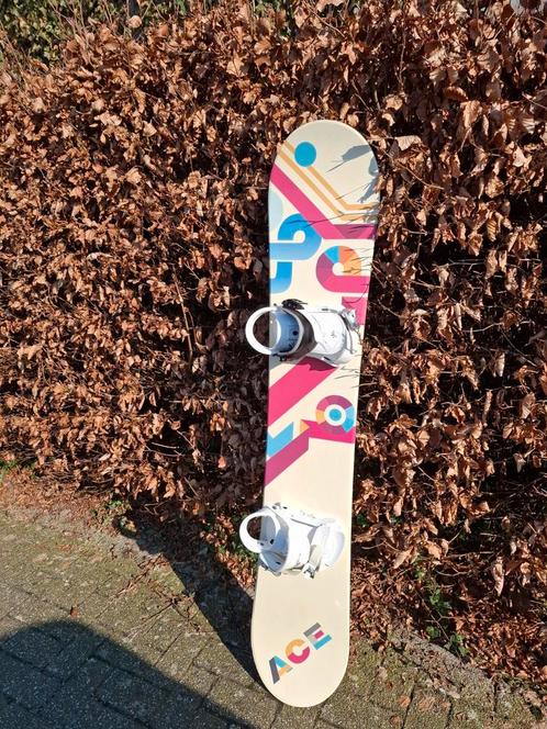 Ace snowboard met Westige bindingen en boots. Summit tas., Sport en Fitness, Snowboarden, Gebruikt, Board, Ophalen of Verzenden