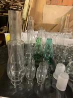 Veel olielamp glazen verschillende modellen en maten, Enlèvement ou Envoi