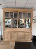 Buffet kast van olm met glazen schuifdeuren, Huis en Inrichting, Ophalen, Zo goed als nieuw