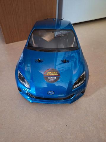Tamiya TT02 met blauw metallic Sportieve Subaru BRZ body beschikbaar voor biedingen