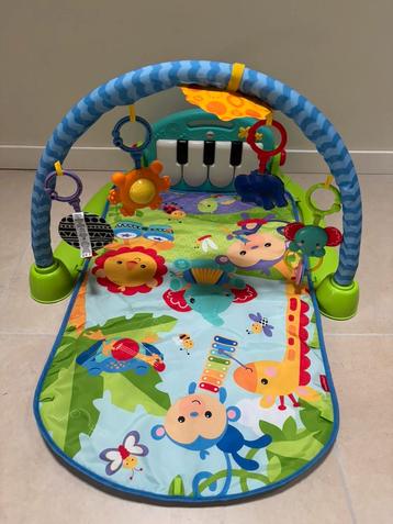 Fisher Price speelmat piano beschikbaar voor biedingen