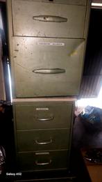 5 Metaal kasten voor  garage auto mécanica  50 per stuk