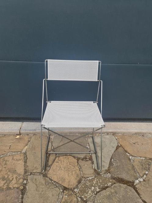 Metalen designstoel, Huis en Inrichting, Stoelen, Gebruikt, Eén, Metaal, Wit, Ophalen
