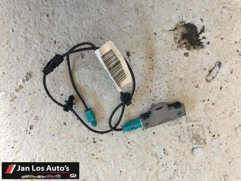 Antenneversterker Audi A3 8V ('12-'17) 8V7035225B, Auto diversen, Autoradio's, Ophalen of Verzenden