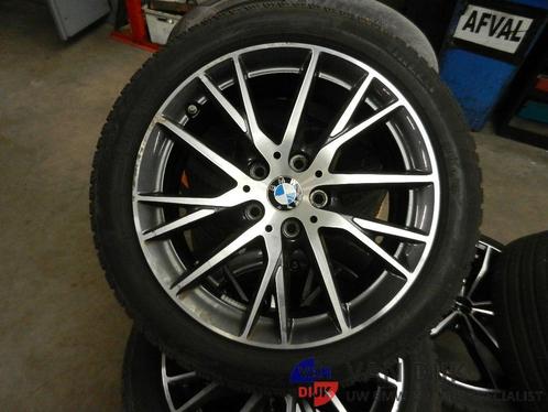 Winterbandenset 17 inch origineel voor BMW 1 SERIE F40, Auto-onderdelen, Banden en Velgen, Banden en Velgen, Winterbanden, 17 inch