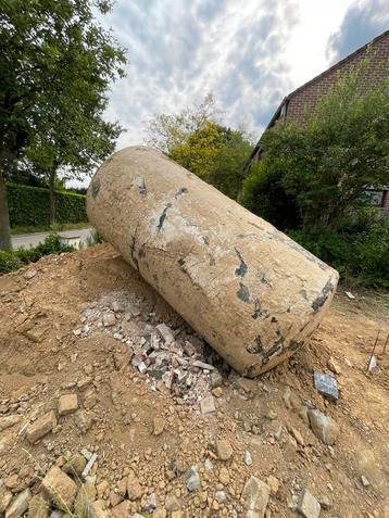 Gratis metalen mazouttank 3000L+ zelf af te halen beschikbaar voor biedingen