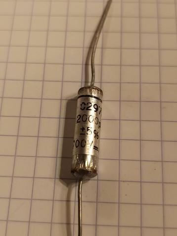 Vintage condensator  beschikbaar voor biedingen