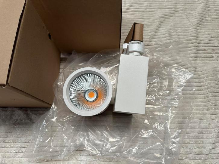 Lampen Argon 3-fasen LED railspots Diffa 30W – nieuw, Huis en Inrichting, Lampen | Plafondlampen, Nieuw, Ophalen of Verzenden