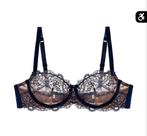 Dita Von Teese BH, Enlèvement, Soutien-gorge