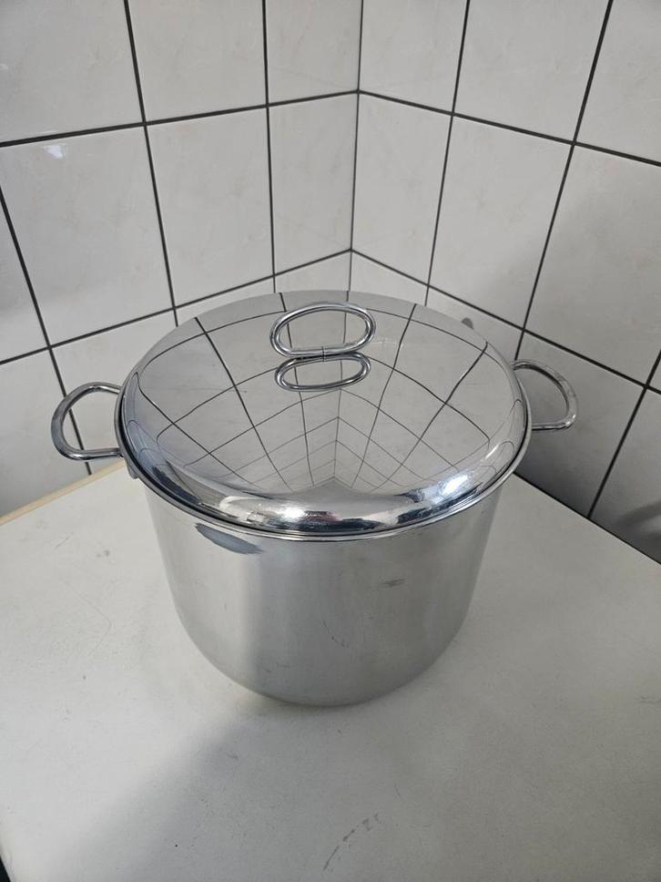 Kookpotten (verschillende maten), Huis en Inrichting, Keuken | Potten en Pannen, Gebruikt, Ophalen