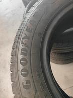 215/65r16c Goodyear 40€ per stuk mét montage en balanceren, Ophalen of Verzenden