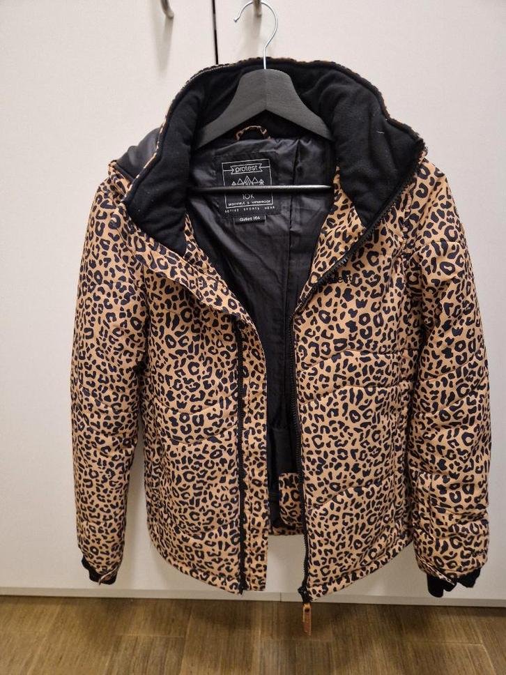 Protest skikleding: jas + broek maat 164 Zo goed als nieuw!, Kinderen en Baby's, Kinderkleding | Maat 164, Zo goed als nieuw, Jongen of Meisje