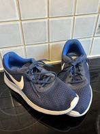 Nike donkerblauwe sneakers maat 42,5, Ophalen, Gebruikt, Hardlopen, Hardloopschoenen