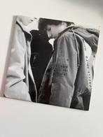Raf Simons AW03-04 12” Campaign Sleeve – rare lookbook, Verzenden, Zo goed als nieuw