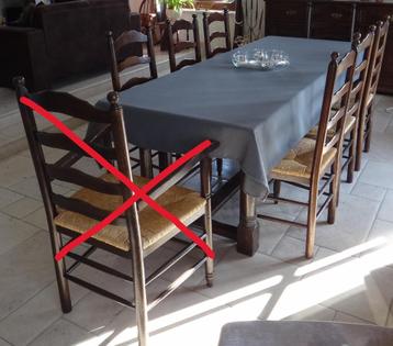 tafel en 6 stoelen donker eikenhout beschikbaar voor biedingen