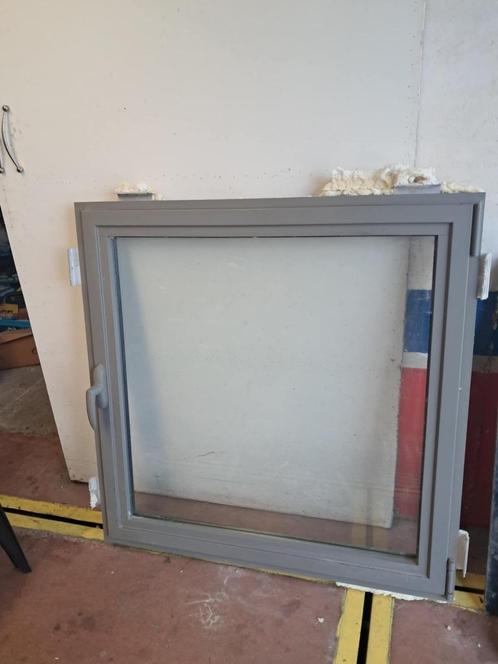 Aluminium Raam Dubbelglas hoogisolerend Aliplast!, Doe-het-zelf en Bouw, Glas en Ramen, Zo goed als nieuw, Dubbelglas, Ophalen