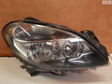 Koplamp rechts orgineel Mercedes B-klasse > 2011 A2468200261 beschikbaar voor biedingen