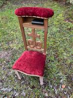 Ancienne chaise d'église. Velours rouge, Enlèvement