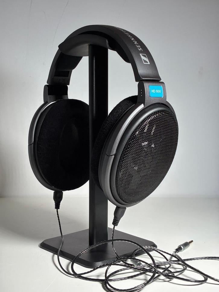 Sennheiser HD600 in absolute nieuwstaat met extra kabels, Audio, Tv en Foto, Hoofdtelefoons, Zo goed als nieuw, Over oor (circumaural)