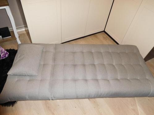 Slaapbank San Francisco 1-persoons in nieuwe staat, Huis en Inrichting, Slaapkamer | Slaapbanken, Zo goed als nieuw, 90 cm, 190 cm of minder