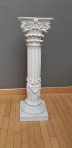 Korintische zuil in Albast, Ophalen, Zo goed als nieuw