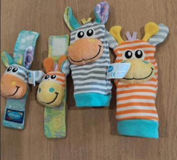 Playgro jungle pols en voetenrammelaarsset beschikbaar voor biedingen