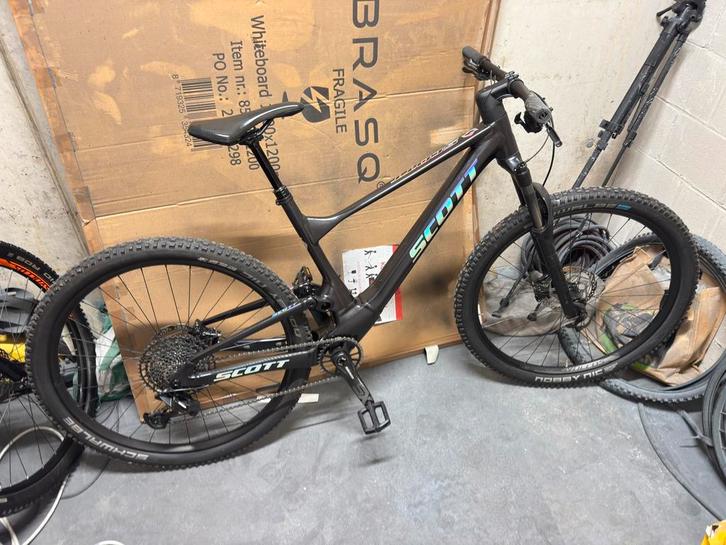 Scott Spark 2023 L, Vélos & Vélomoteurs, Vélos | VTT & Mountainbikes, Enlèvement