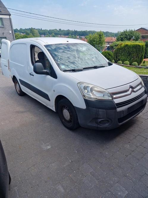 Citroën berlingo utilitaire prête à immatriculé, Auto's, Citroën, Particulier, Berlingo, ABS, Radio, Euro 4