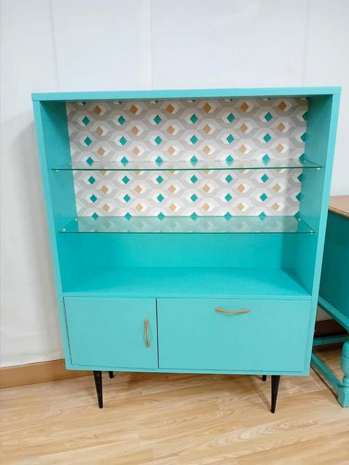 Vernieuwde kledingkast in vintage-stijl, Huis en Inrichting, Kasten | Vitrinekasten, Zo goed als nieuw, Glas, Ophalen