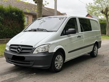 Mercedes vito 4+1**Gekeurd voor verkoop, Auto's, Bestelwagens en Lichte vracht, Euro 5, Stof, Zwart, Wit