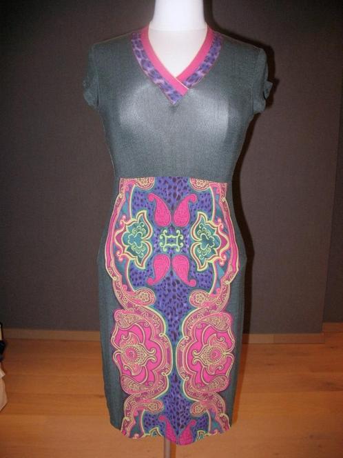 Nieuwe Snake Milano jurk, rekbaar, mt 36 / It 40 / Small, Kleding | Dames, Jurken, Nieuw, Maat 36 (S), Grijs, Verzenden