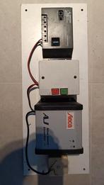 Steca omvormer 230V en acculader, Ophalen, Zo goed als nieuw