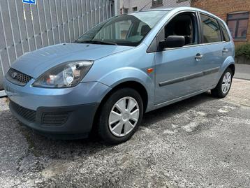 Ford fiesta 2006 benzine 5p