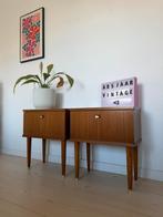 Set vintage nachtkastjes – jaren 50/60 – mid-century stijl, Huis en Inrichting, Ophalen, Zo goed als nieuw