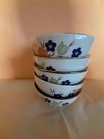 Set van 5 bolle tassen op voet, keramiek Korea, Ophalen, Keramiek, Zo goed als nieuw, Overige stijlen