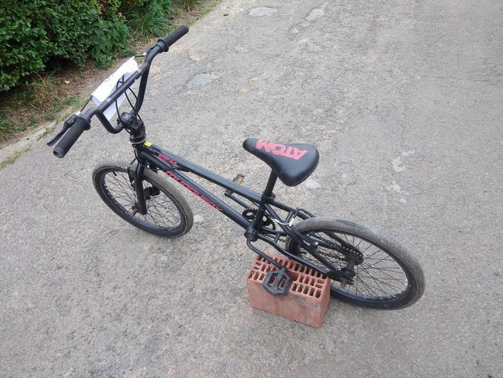 À vendre BMX D ENFANT, Vélos & Vélomoteurs, Vélos | BMX & Freestyle, Comme neuf, Enlèvement