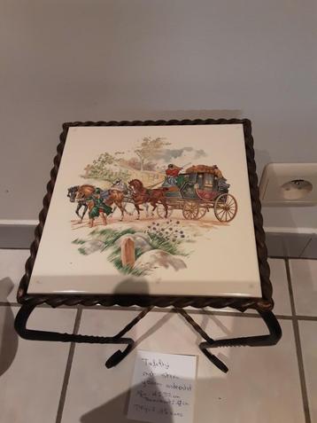 Retro plantentafel met stenen tegeltje!  BEKIJK DE FOTO'S  beschikbaar voor biedingen