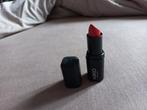 Nieuw kiko lipstick rood, Bijoux, Sacs & Beauté, Rouge, Enlèvement ou Envoi, Neuf