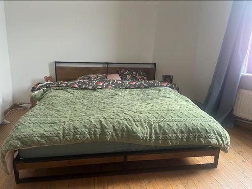 Super King size bed 180 x 200 cm, Huis en Inrichting, Slaapkamer | Bedden, Zo goed als nieuw, 200 cm, Ophalen